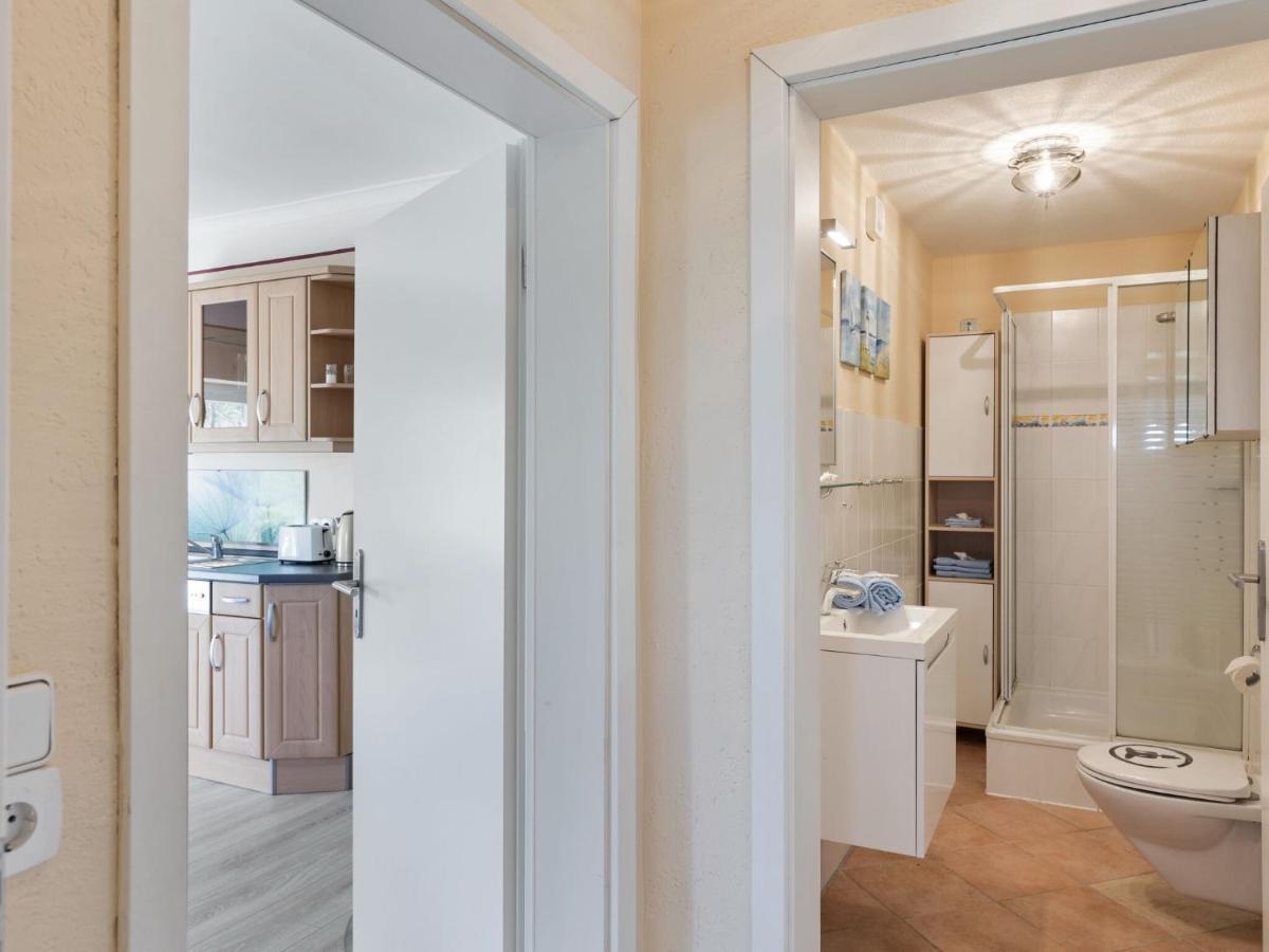 Elegant Apartment With Garden In 깅슈트 외부 사진